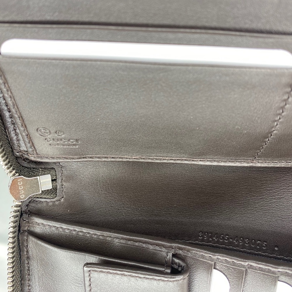 Gucci GG Logo Leather Zip Round Continental Wallet - Picture 8 of 11